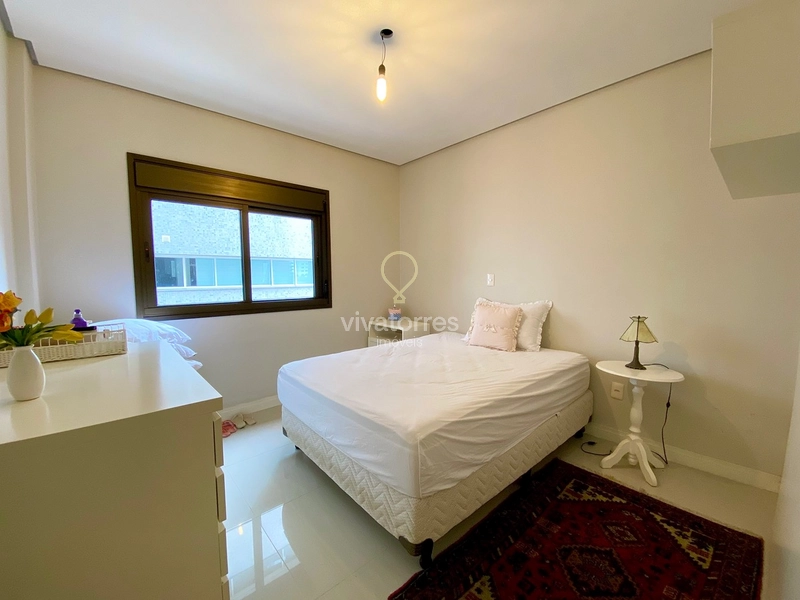 Apartamento mobiliado com 3 dormitórios e sacada com churrasqueira: 33ª foto da galeria de imagens do imóvel