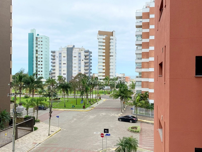 Apartamento mobiliado com 3 dormitórios e sacada com churrasqueira: 1ª foto da galeria de imagens do imóvel