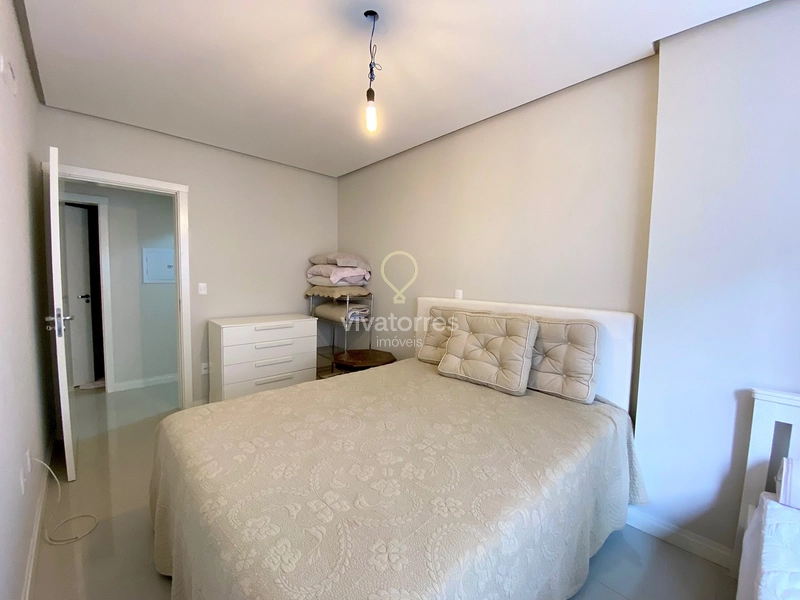 Apartamento mobiliado com 3 dormitórios e sacada com churrasqueira: 37ª foto da galeria de imagens do imóvel