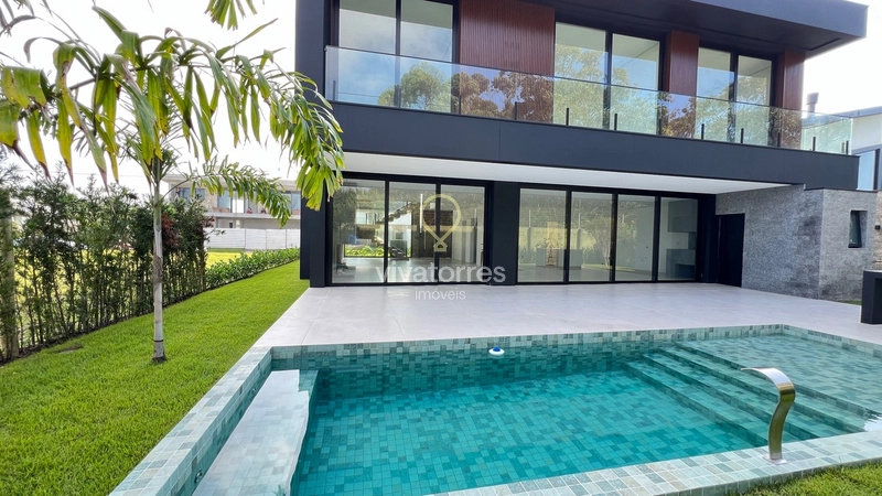 Casa em condomínio de alto padrão: 8ª foto da galeria de imagens do imóvel