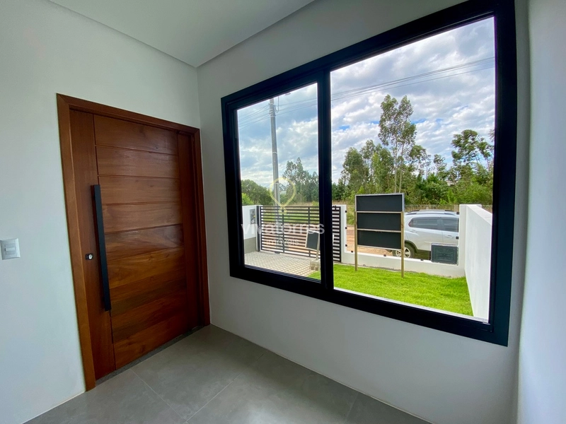 Casa geminada: 3ª foto da galeria de imagens do imóvel
