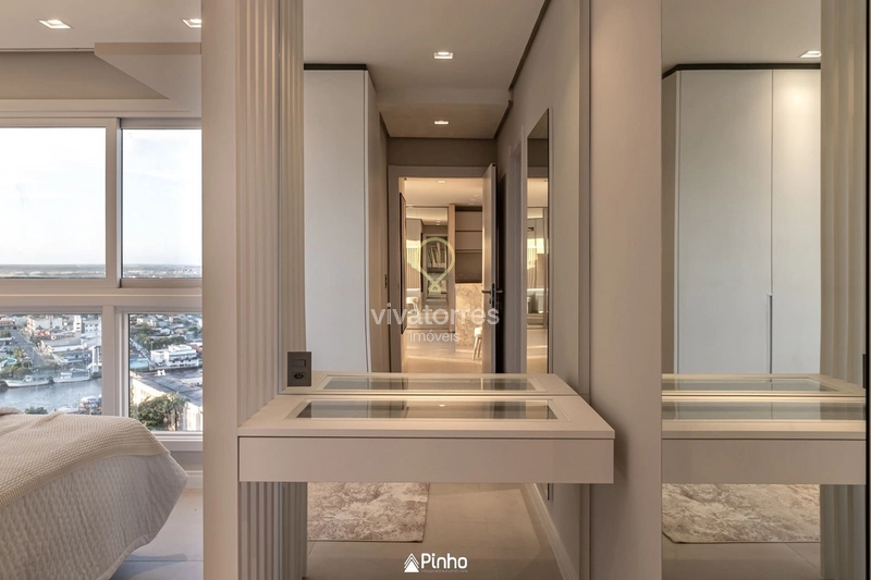 Lindo apartamento de 2 suítes decorado com vista para o rio: 13ª foto da galeria de imagens do imóvel