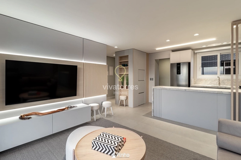 Lindo apartamento de 2 suítes decorado com vista para o rio: 4ª foto da galeria de imagens do imóvel