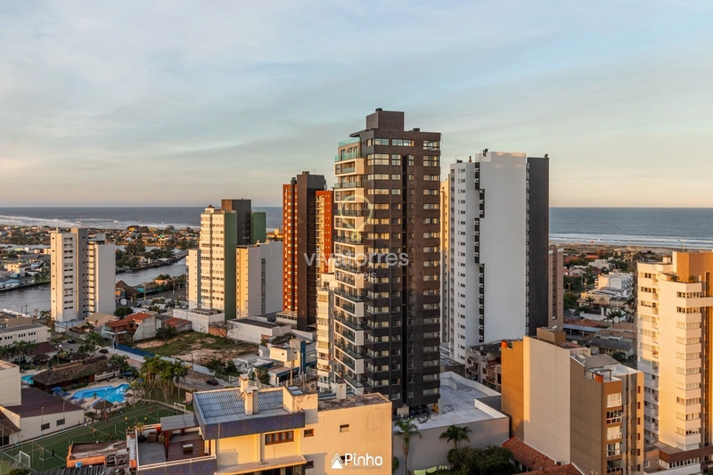Lindo apartamento de 2 suítes decorado com vista para o rio: 18ª foto da galeria de imagens do imóvel