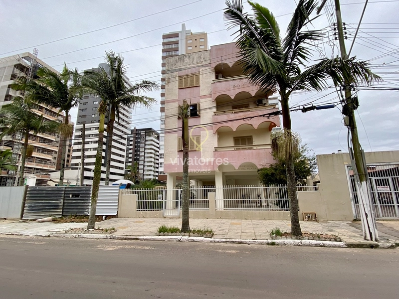 Apartamento de 2 dormitórios bem localizado próximo ao mar: 27ª foto da galeria de imagens do imóvel