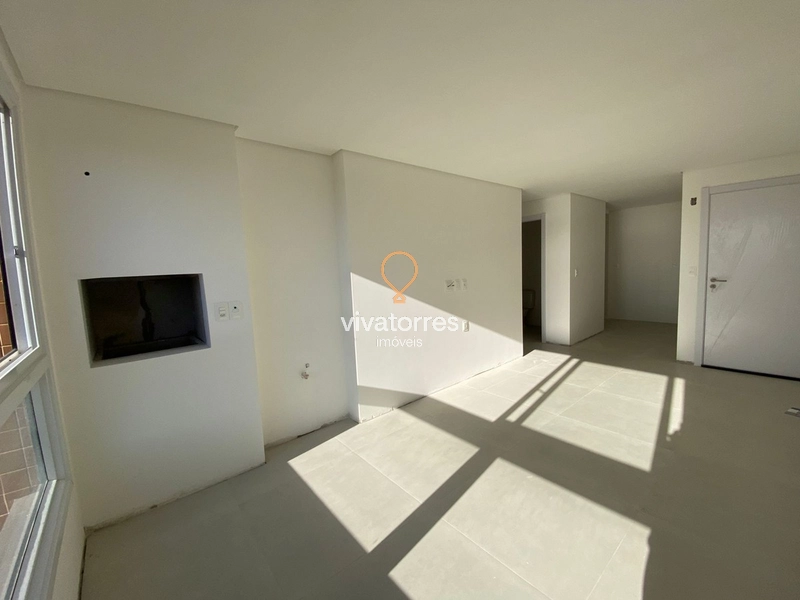 Apartamento de 2 dormitórios à venda em Torres: 2ª foto da galeria de imagens do imóvel