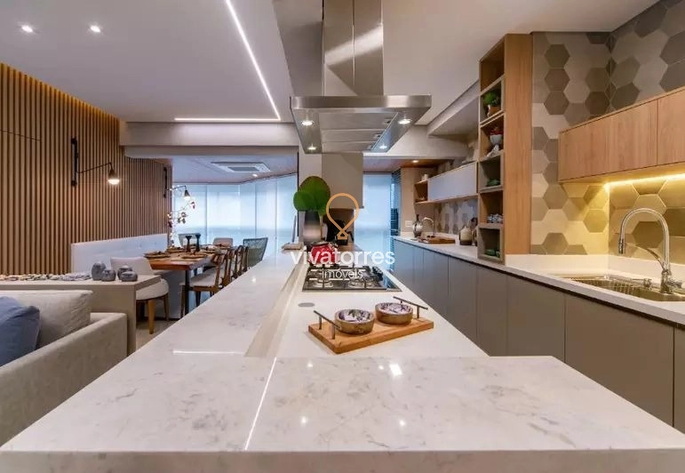 Apartamento de 2 dormitórios com suíte e terraço no centro de Torres: 6ª foto da galeria de imagens do imóvel