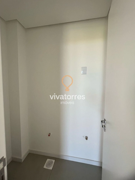 Sobrado duplex de 2 dormitórios com suíte na praia: 31ª foto da galeria de imagens do imóvel
