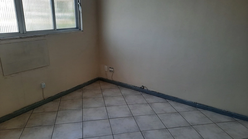 ALUGO APTO COM 3 QUARTOS EM PADRE MIGUEL!: 2ª foto da galeria de imagens do imóvel