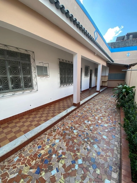 ALUGO EXCELENTE CASA COM 01 QUARTO AMPLO EM BANGU!: 4ª foto da galeria de imagens do imóvel