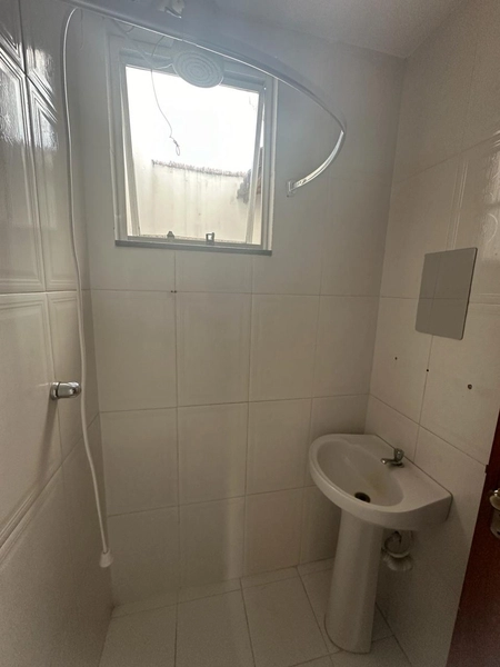 CASA EM PADRE MIGUEL COM 02 QUARTOS !: 9ª foto da galeria de imagens do imóvel