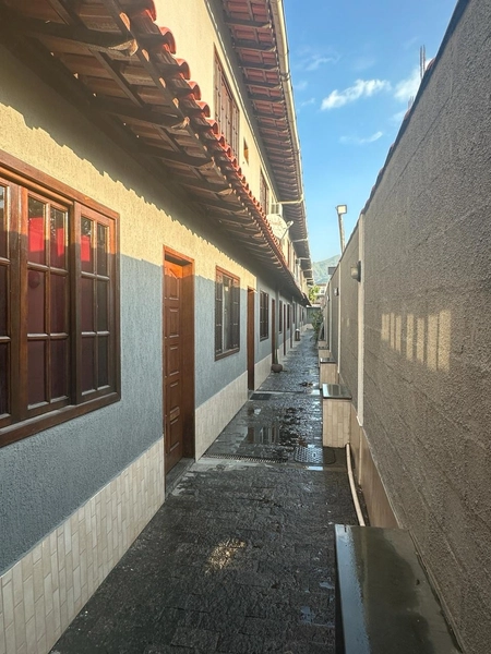 CASA EM PADRE MIGUEL COM 02 QUARTOS !: 1ª foto da galeria de imagens do imóvel