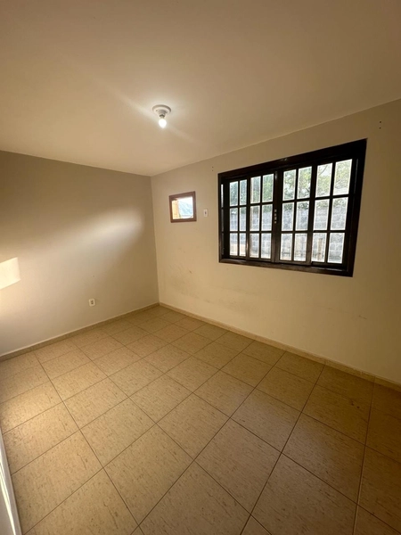 CASA EM PADRE MIGUEL COM 02 QUARTOS !: 8ª foto da galeria de imagens do imóvel
