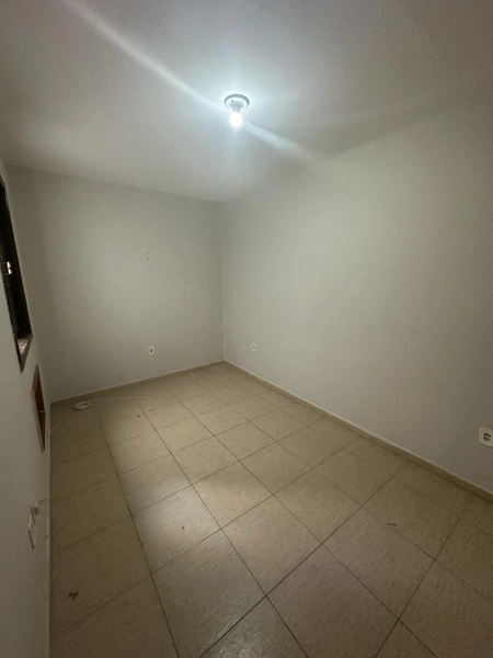 CASA EM PADRE MIGUEL COM 02 QUARTOS !: 11ª foto da galeria de imagens do imóvel