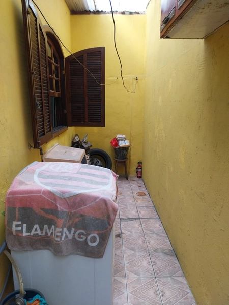 VENDO EXCELENTE CASA COM 02 QUARTOS EM BANGU!!!: 9ª foto da galeria de imagens do imóvel