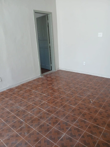 ALUGO CASA DE FUNDOS COM 02 QUARTOS!: 10ª foto da galeria de imagens do imóvel