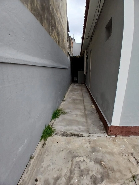 ALUGO CASA COM 01 QUARTO E GARAGEM EM PADRE MIGUEL!: 3ª foto da galeria de imagens do imóvel