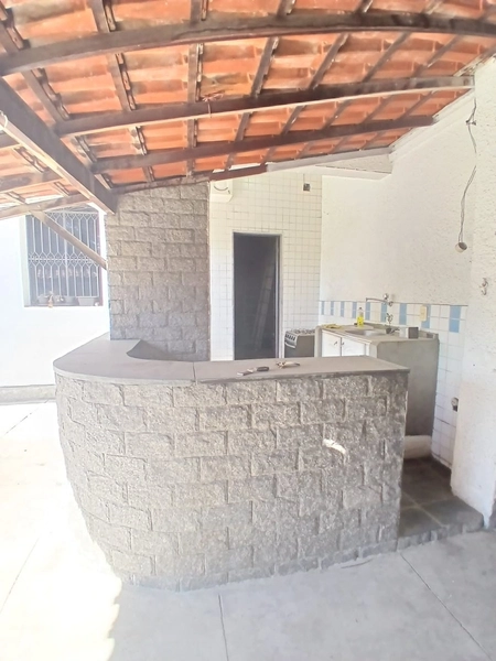 VENDO CASA PARA FINS COMERCIAIS!: 9ª foto da galeria de imagens do imóvel
