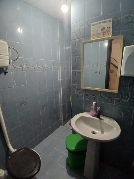 VENDO CASA PARA FINS COMERCIAIS!: 14ª foto da galeria de imagens do imóvel