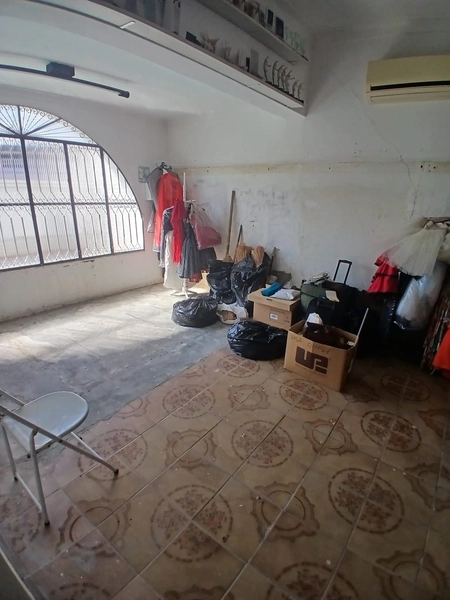 VENDO CASA PARA FINS COMERCIAIS!: 13ª foto da galeria de imagens do imóvel