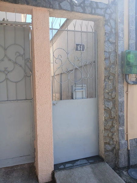 ALUGU CASA COM 02 QUARTOS EM PADRE MIGUEL!: 1ª foto da galeria de imagens do imóvel