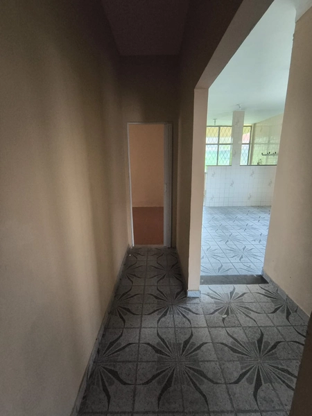 ALUGO CASA COM 03 QUARTOS EM BANGU!: 9ª foto da galeria de imagens do imóvel