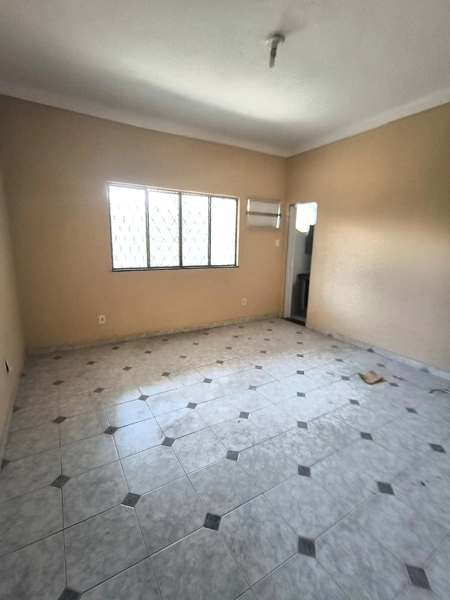 ALUGO CASA COM 03 QUARTOS EM BANGU!: 3ª foto da galeria de imagens do imóvel