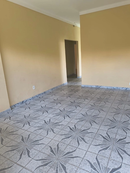 ALUGO CASA COM 03 QUARTOS EM BANGU!: 2ª foto da galeria de imagens do imóvel