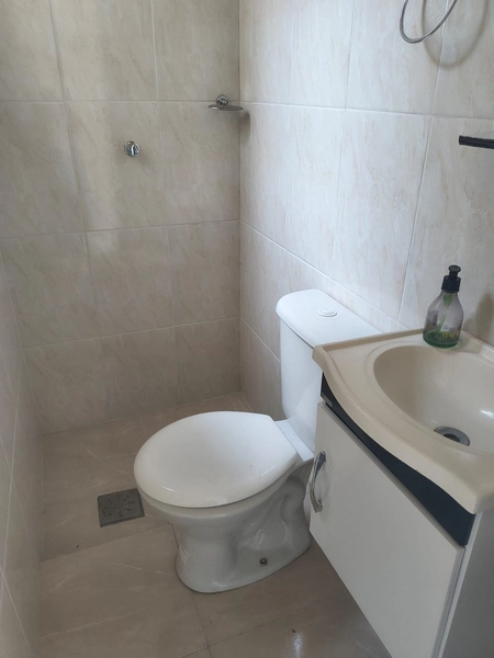 ALUGO CASA COM 01 QUARTO EM PADRE MIGUEL!: 4ª foto da galeria de imagens do imóvel