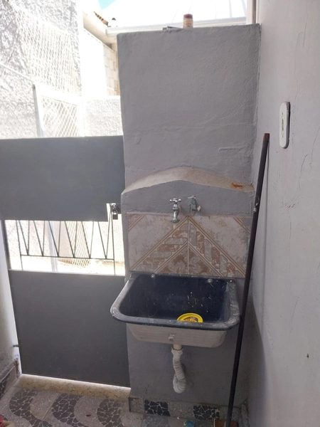 ALUGO CASA EM PADRE MIGUEL !: 6ª foto da galeria de imagens do imóvel