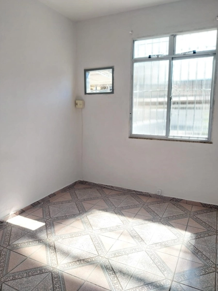 ALUGO CASA EM PADRE MIGUEL !: 3ª foto da galeria de imagens do imóvel