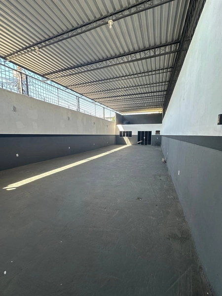 ALUGO GALPÕES NA ESTRADA DA ÁGUA BRANCA!: 9ª foto da galeria de imagens do imóvel