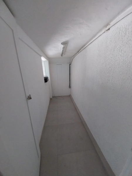 ALUGO LOJA EM PADRE MIGUEL!: 3ª foto da galeria de imagens do imóvel