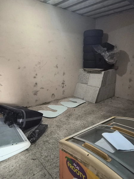 ALUGO GALPÃO NA AVENIDA BRASIL!: 3ª foto da galeria de imagens do imóvel