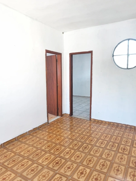 ALUGO CASA COM 02 QUARTOS EM BANGU!: 9ª foto da galeria de imagens do imóvel