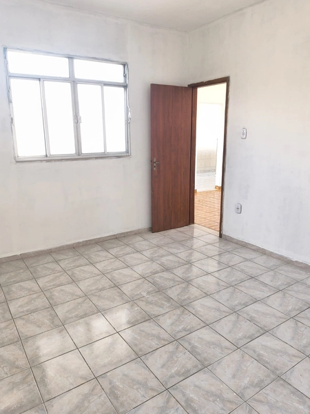 ALUGO CASA COM 02 QUARTOS EM BANGU!: 8ª foto da galeria de imagens do imóvel