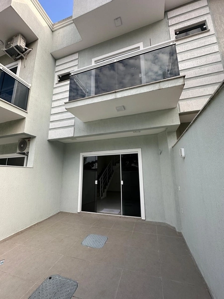 ALUGO CASA COM 02 QUARTOS !: 15ª foto da galeria de imagens do imóvel