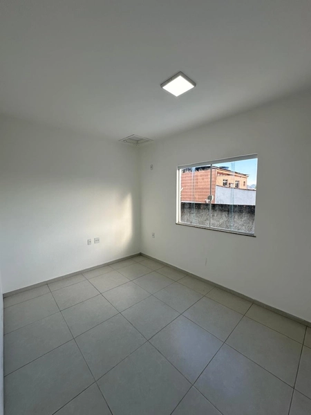 ALUGO CASA COM 02 QUARTOS !: 9ª foto da galeria de imagens do imóvel