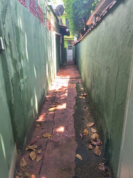VENDO CASA E 02 LOJAS EM CAMPO GRANDE!: 8ª foto da galeria de imagens do imóvel