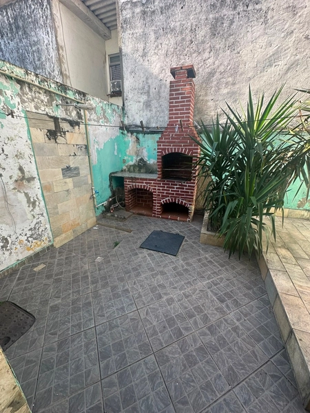 VENDO EXCELENTE CASA COM 02 QUARTOS !: 5ª foto da galeria de imagens do imóvel