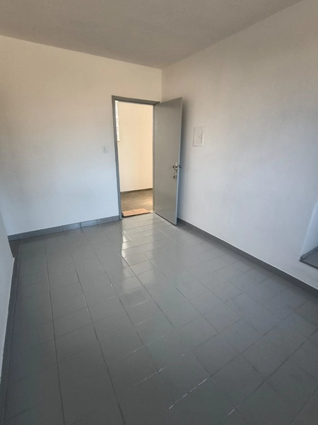ALUGO APARTAMENTO COM 01 QUARTO EM REALENGO!: 5ª foto da galeria de imagens do imóvel