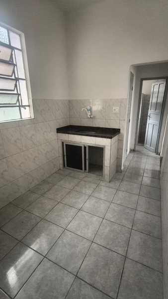 ALUGO CASA COM 01 QUARTO EM BANGU!!!: 3ª foto da galeria de imagens do imóvel