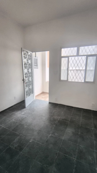 ALUGO CASA COM 01 QUARTO EM BANGU!!!: 5ª foto da galeria de imagens do imóvel