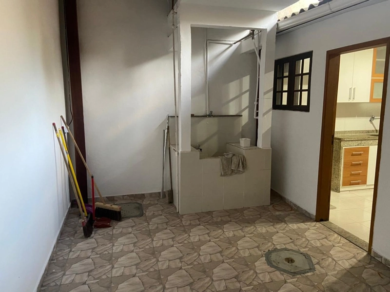 Alugo Excelente Casa linear com 03 quartos, suíte e Piscina em Bangu!: 17ª foto da galeria de imagens do imóvel