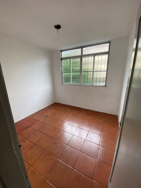 Alugo Apartamento de 02 quartos em Padre Miguel - RJ!: 4ª foto da galeria de imagens do imóvel
