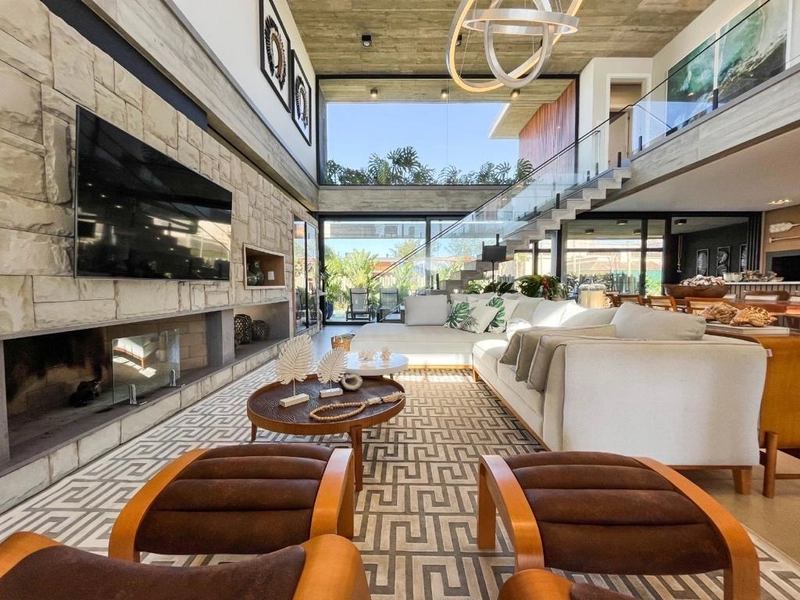 Linda casa em Condomínio Beira MAr: 1ª foto da galeria de imagens do imóvel