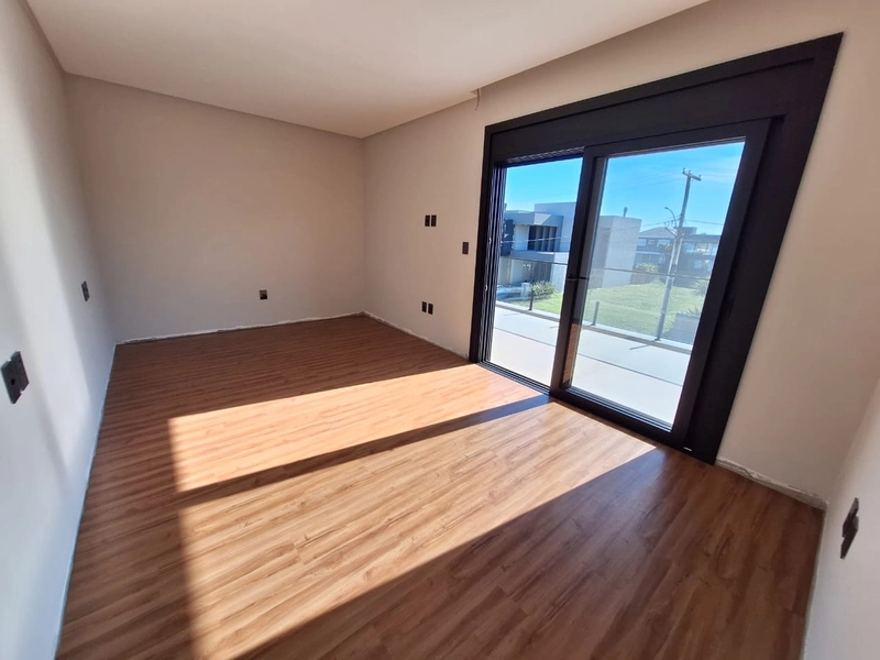 Linda casa beira Lago!: 5ª foto da galeria de imagens do imóvel