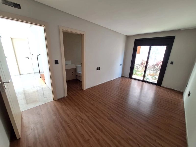 Linda casa beira Lago!: 14ª foto da galeria de imagens do imóvel