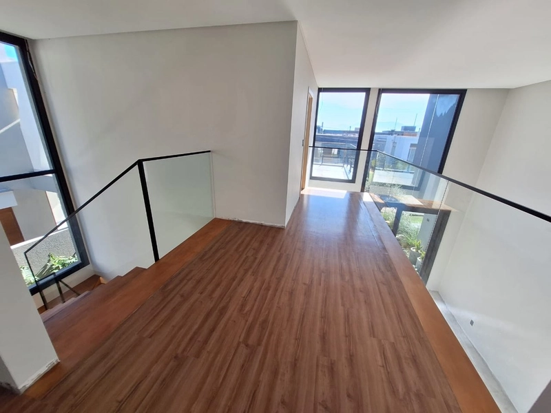 Linda casa beira Lago!: 6ª foto da galeria de imagens do imóvel