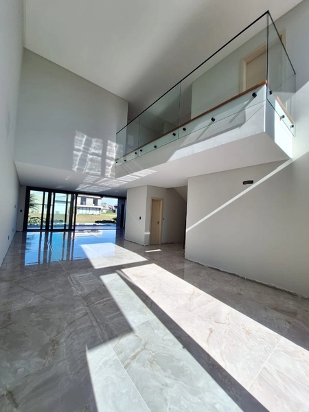 Linda casa beira Lago!: 21ª foto da galeria de imagens do imóvel